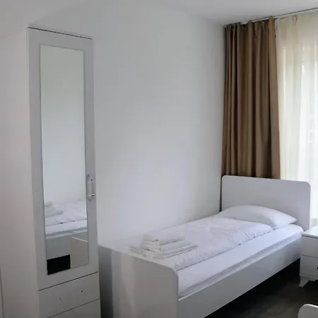 & Burglesum Apartment